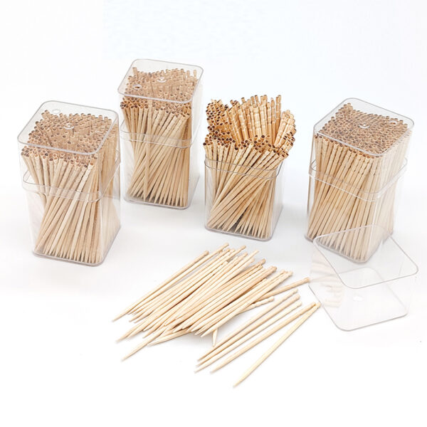 200pcs / Bottle Round Wooden Toothpicks
